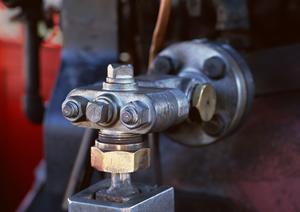 精密測定の新基準！蛍光X線を活用した膜厚測定の最前線と導入ポイント