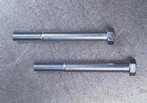 色んな用途に使用できる心電図電極を提供